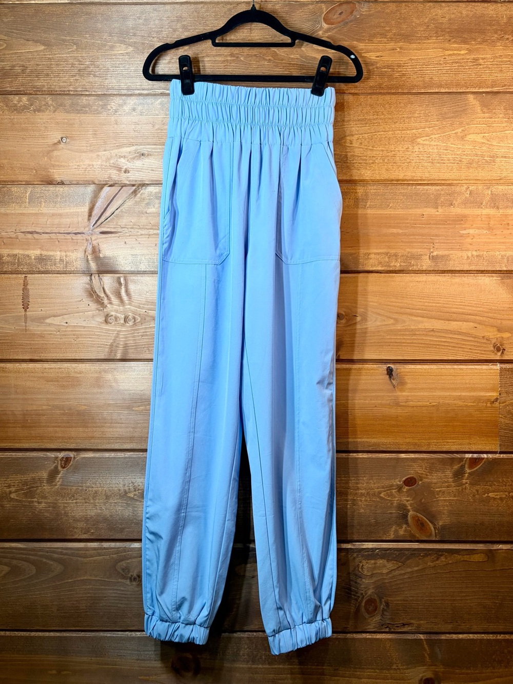 NWOT Light Blue Women's Jogger Pants - Elastic Waist & Ankle Size Small 🌸💙